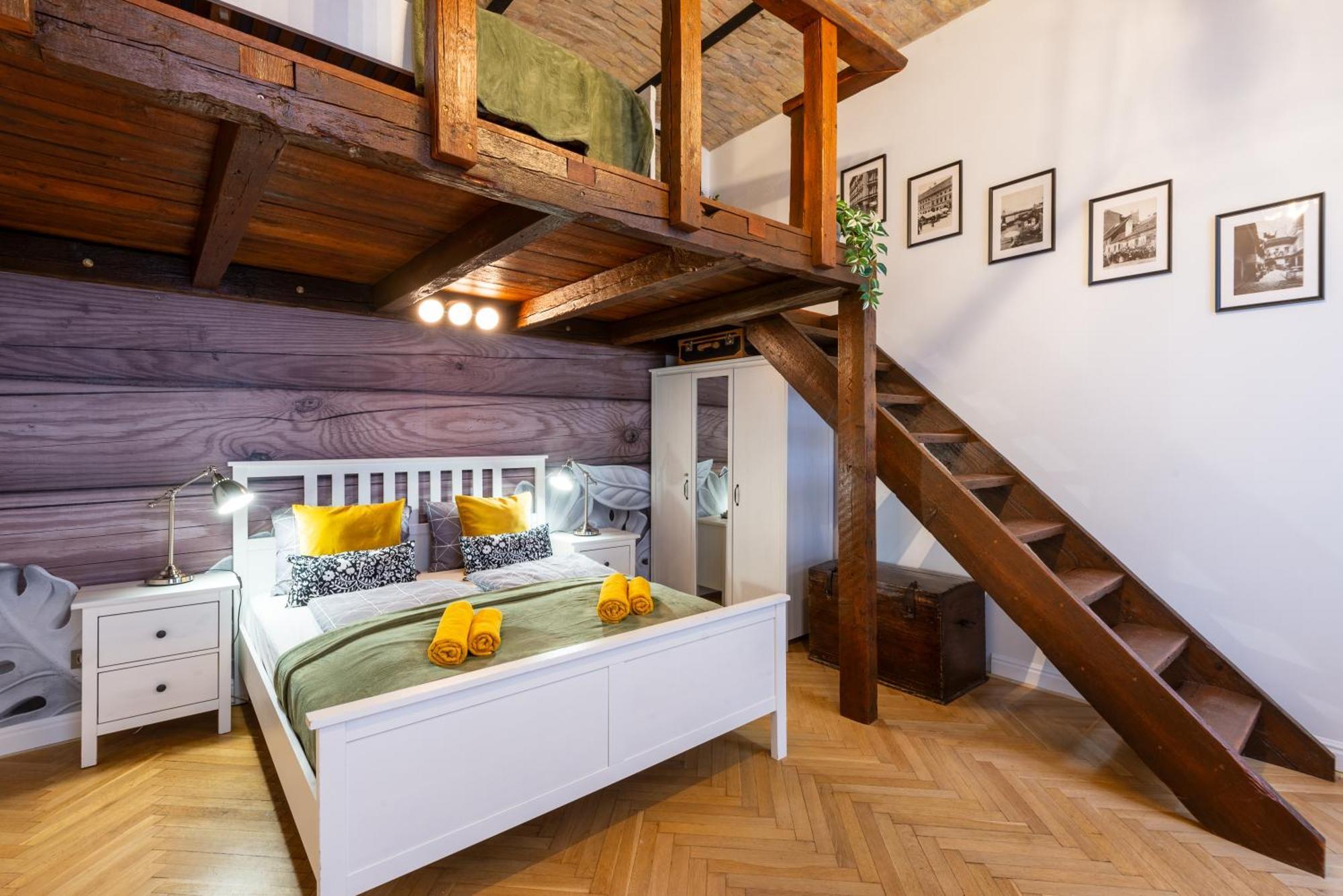 Apartament Holidays Courtyard *